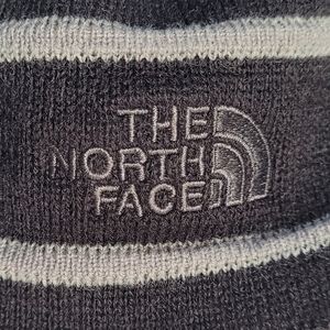 North Face knit beanie cap